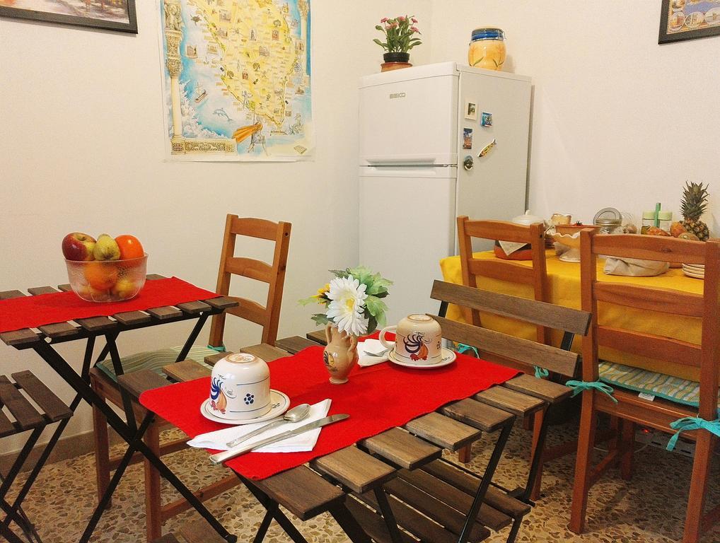 Apartament La Casa Di Chicca Lecce Zewnętrze zdjęcie