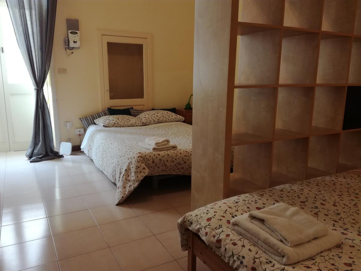 Apartament La Casa Di Chicca Lecce Zewnętrze zdjęcie